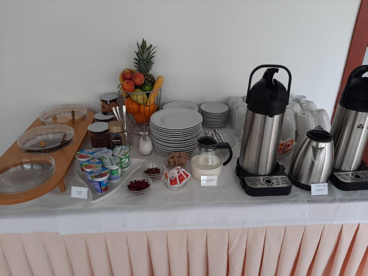 Hotel Tamaris Нови Винодолски Екстериор снимка