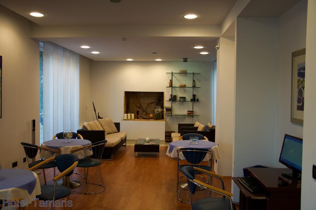 Hotel Tamaris Нови Винодолски Екстериор снимка