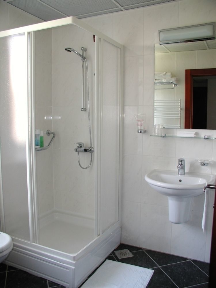 Hotel Tamaris Нови Винодолски Екстериор снимка